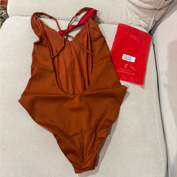 left on friday weekender suit in bronze (brown) - Picture 2 of 6